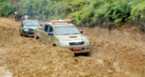 Bupati BU Prioritaskan Pembangunan Jalan Gunung Payung-Gembung Raya