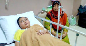 Senin Operasi Pasang Selang Pipi, Keluarga Winda Mohon Doa