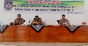SKPD Lelet Capai Target PAD, Bupati Nilai BU Jalan Ditempat