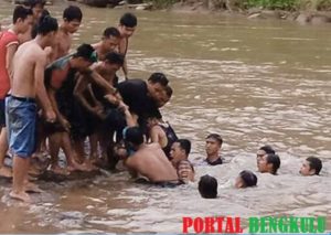 Mandi Di Sungai, Seorang Gadis Ditemukan Tewas Tenggelam