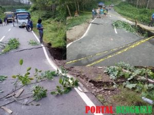 Jalan Batik Nau Akses Bengkulu-Mukomuko Amblas, Waspada Jika Lewat Urai