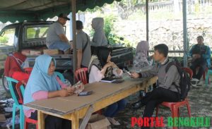 Disperindagkop dan UKM Gelar Pasar Murah Di Kecamatan Lebong Selatan