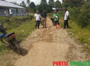 Sebulan Titik Nol, Peningkatan Jalan Desa Mangkurajo Tak Kunjung Dikerjakan