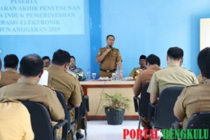 Persiapan Pelaksanaan SPBE, Dinas Kominfo Mukomuko Gelar Pemaparan Rencana Penyesuaian