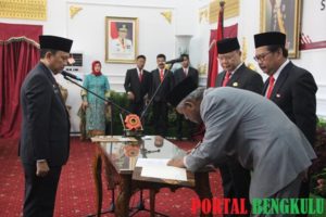 Dilantik, Hamka Sabri Resmi Jabat Sekda Provinsi Bengkulu Definitif