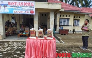 Laksanakan Perintah Bupati Rosjhonsyah, Dinas PMDSos Distribusikan Bantuan Pangan