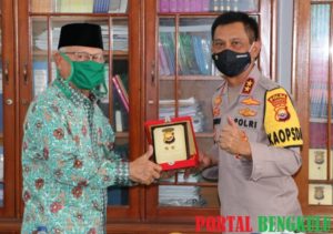 Perkuat Sinergitas, Kapolda Bengkulu Kunjungi MUI dan Muhammadiyah
