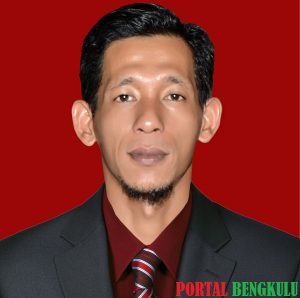Siasati Munculnya Klaster Baru Covid-19, SMKN 03 Lebong Bagikan Raport Siswa Secara Bertahap