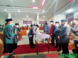 DPRD Lebong Gelar Paripurna PAW, Dedi Hariyanto Gantikan Teguh REP Sebagai Waka 1