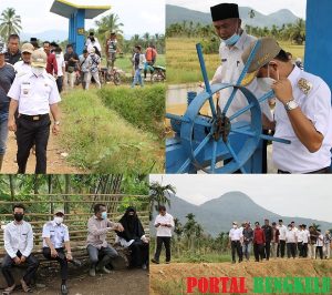 Bulan Puasa, Kopli Ansori Bersama Rombongan Jalan Kaki Tinjau Lahan Warga Gagal Tanam