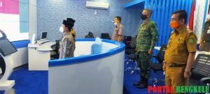 Plt Kadis Kominfo-SP Lebong Dampingi Bupati dan Wakil Bupati Ikuti Zoom Metting Peringatan Hari Otonomi Daerah