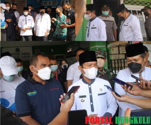 Warga Isolasi Mandiri, Bupati-Wakil Bupati Lebong Serahkan 246 Paket Bansos Jaminan Hidup